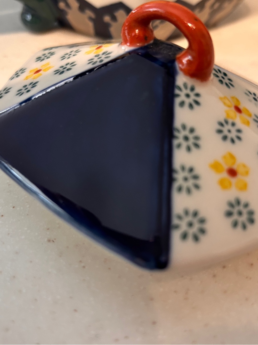 Collector’s RARE Floral ANTHROPOLOGIE Biscuit Tea Pot, Excellent Condition - Picture 9 of 13